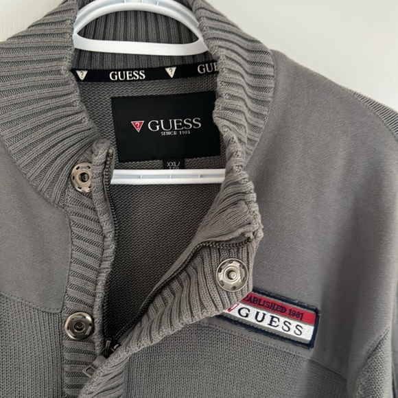 Men’s sweater - Picture 2 of 3